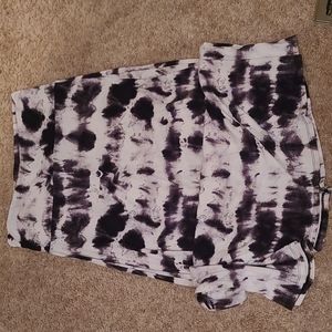 Mossimo Grey and white tie die skirt